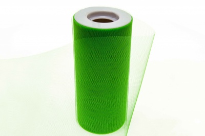 Фатин в шпульках 16-146, 10 гр/м2, шир. 15 см (в нам. 25+/-1 м), цвет зелёный - купить в Туле. Цена: 100.69 руб.
